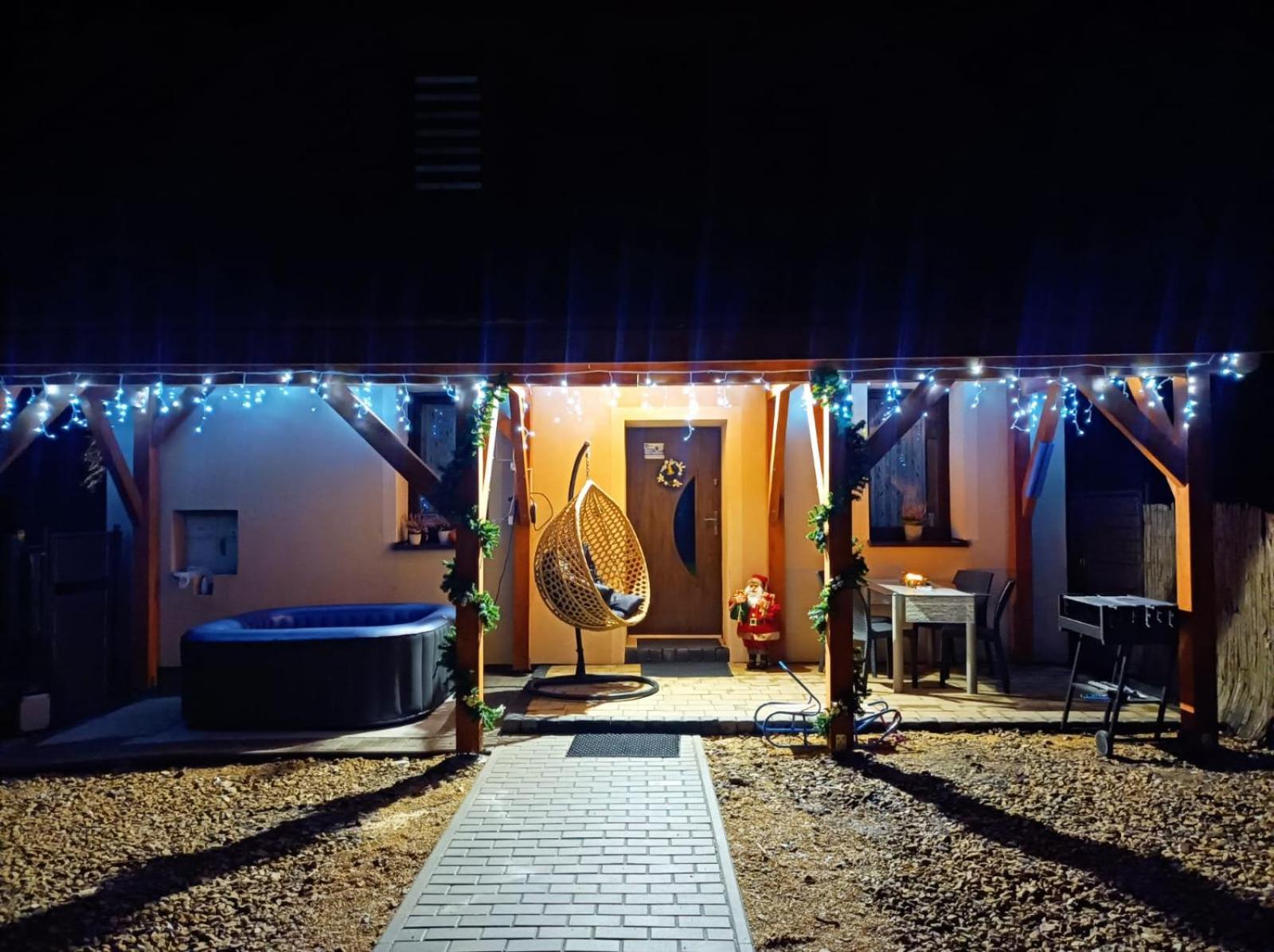 Dom Wakacyjny Gajowka Z Ogrodem Rzyki Exterior foto